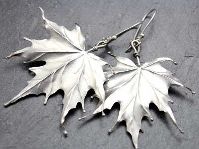 Sterling silver maple leaf earrings
